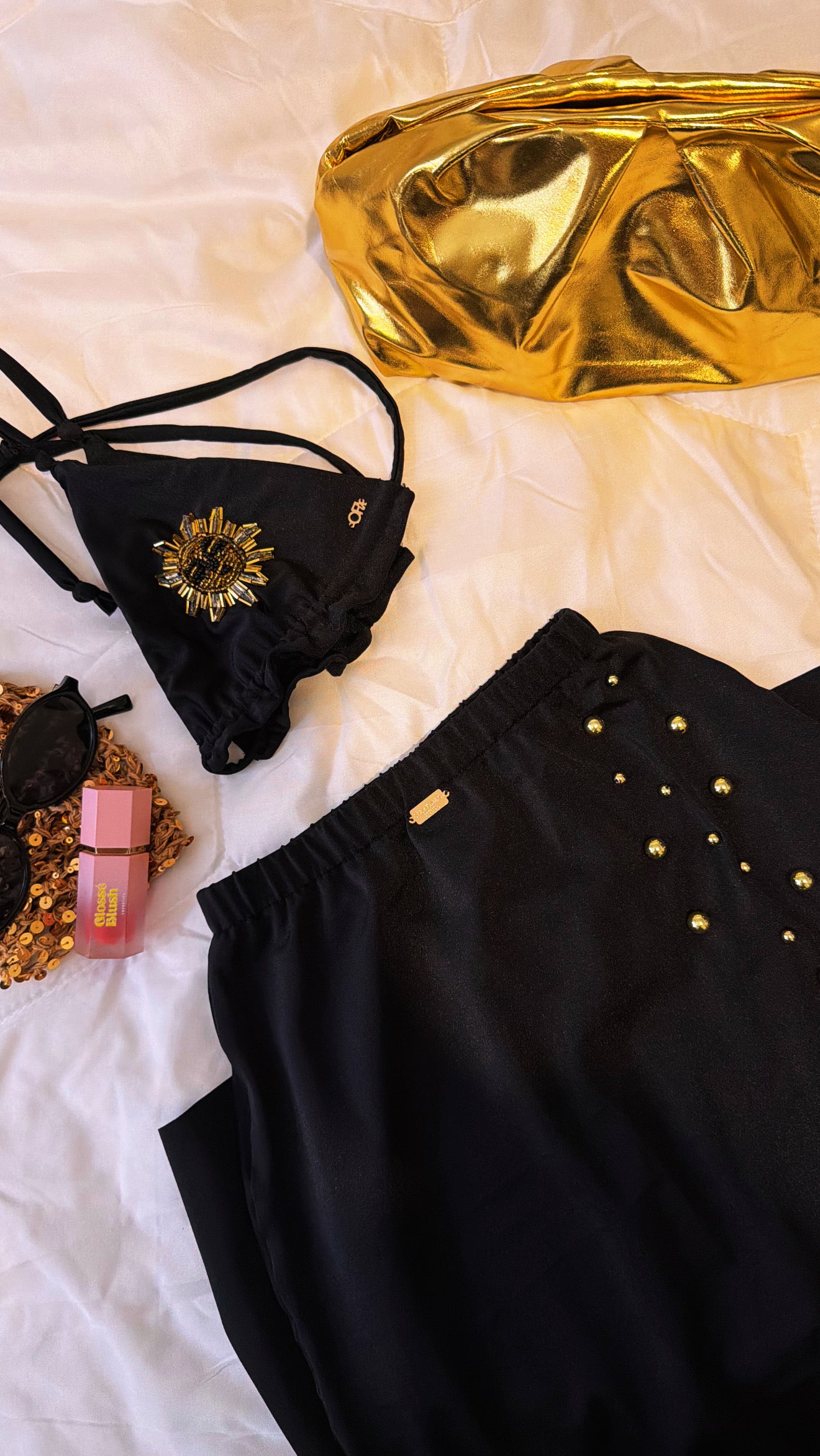 Noir Soleil Set
Swimsuit + Maxi Skirt