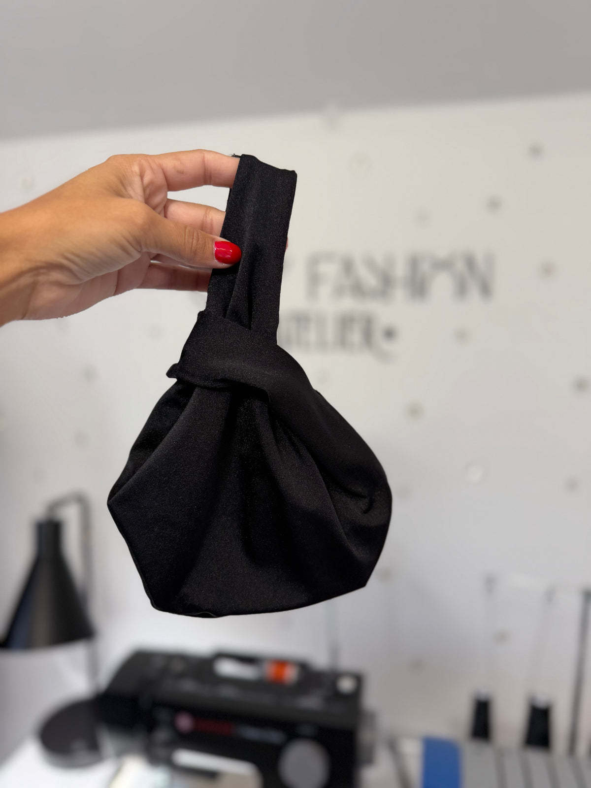 NOIR ÉCLAT MINI BAG